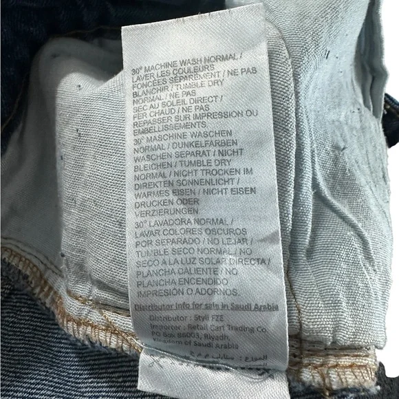 Sassafras Heart-Print Denim Shorts – Women’s L - Picture 8 of 8